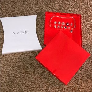 Avon Charm Bracelet Set!